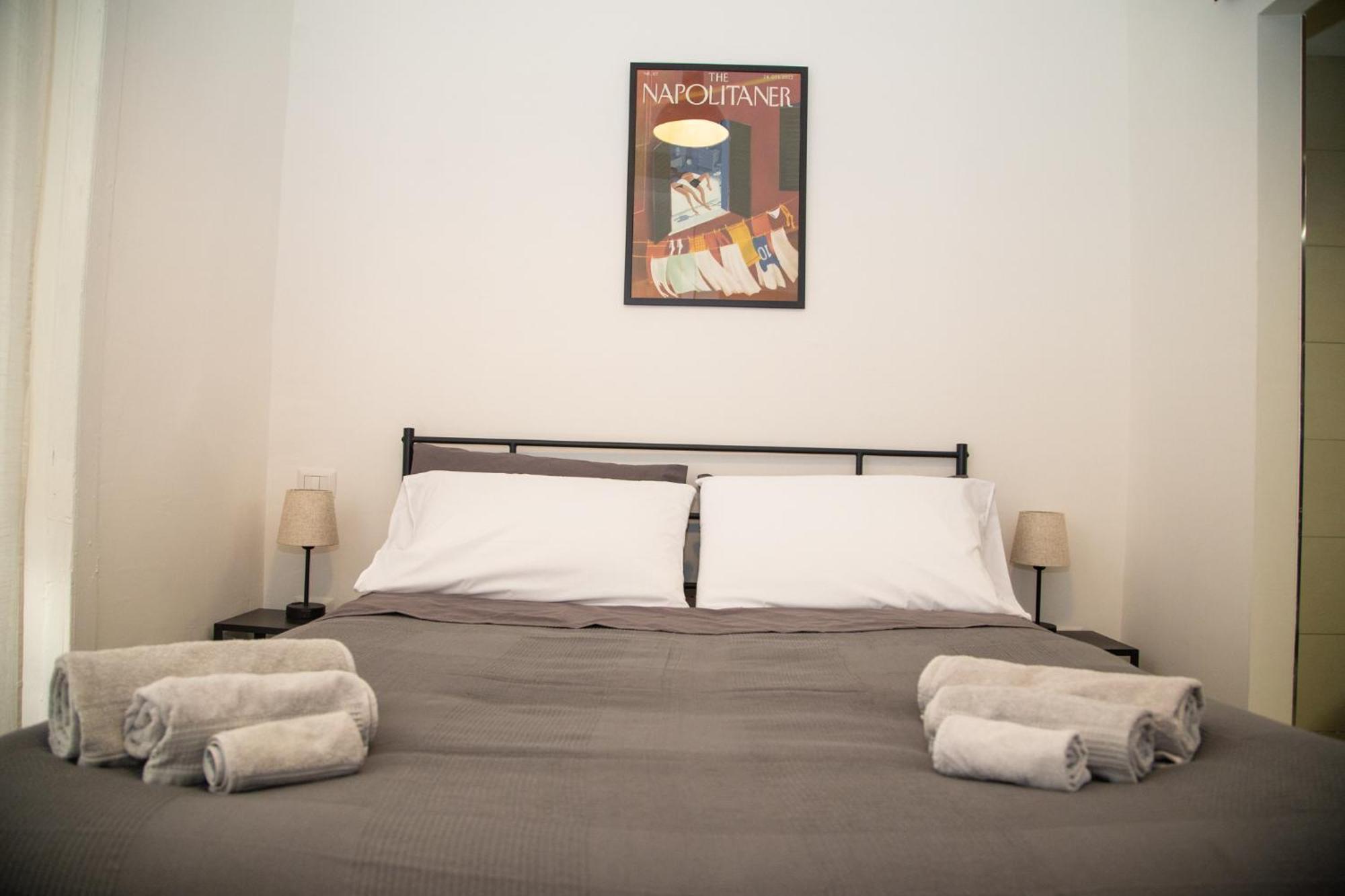 B&B 4Cella Naples Luaran gambar